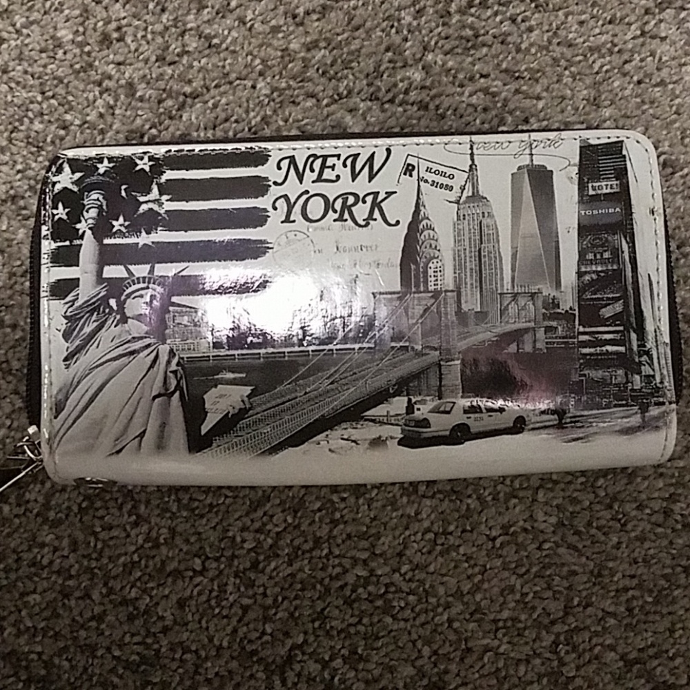 NEW YORK WALLET
